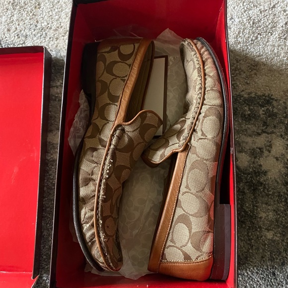 Men’s Coach Slip on - Picture 3 of 4